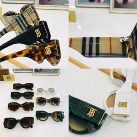 Picture of Burberry Sunglasses _SKUfw50757509fw